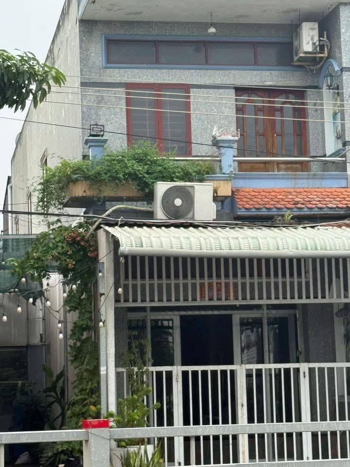 Nhà mặt tiền đường ĐT 826, xã Long Hoà, 144m² giá 4.9 tỷ - Tiềm năng kinh doanh cao!