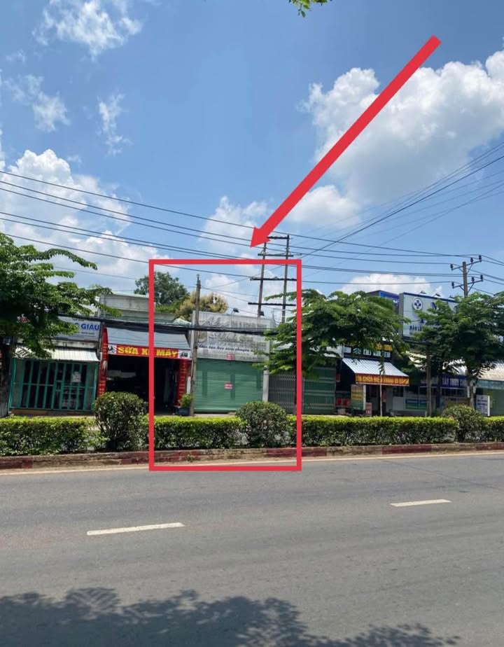 Nhà mặt tiền Phú Riềng Đỏ, Đồng Xoài 191.52m² giá 4.5 tỷ - Vị trí đắc địa ngay gần Bến Xe!