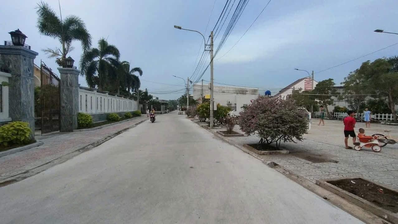 Đất thổ cư KDC Phúc Giang, Long Định, Cần Đước 114m² giá 950 triệu - Sổ hồng chính chủ!