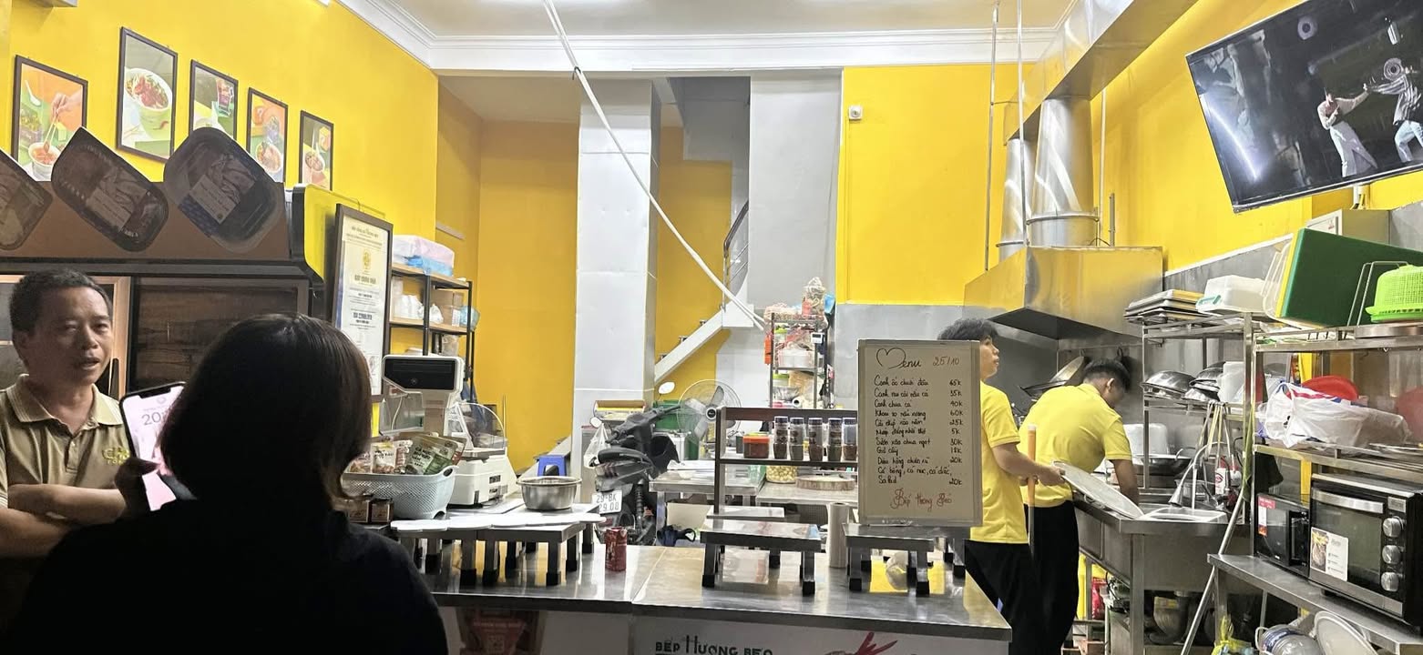 FrontHouse Hai Bà Trưng 66m² giá 20 tỷ - Ô tô tránh nhau, tiện ích đầy đủ!