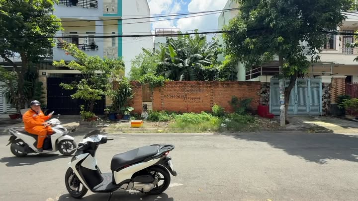 Đất nền 200m² tại Khu Tên Lửa, Bình Trị Đông B, giá chỉ 25 tỷ - View công viên tuyệt đẹp!