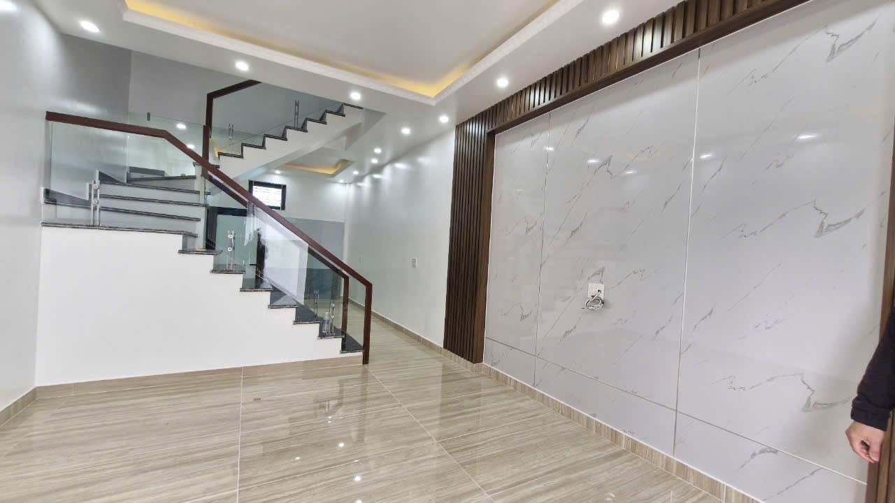 Nhà 3 tầng Trần Nhân Tông, Kiến An, Hải Phòng 50m² giá 2 tỷ - Chính chủ bán gấp!