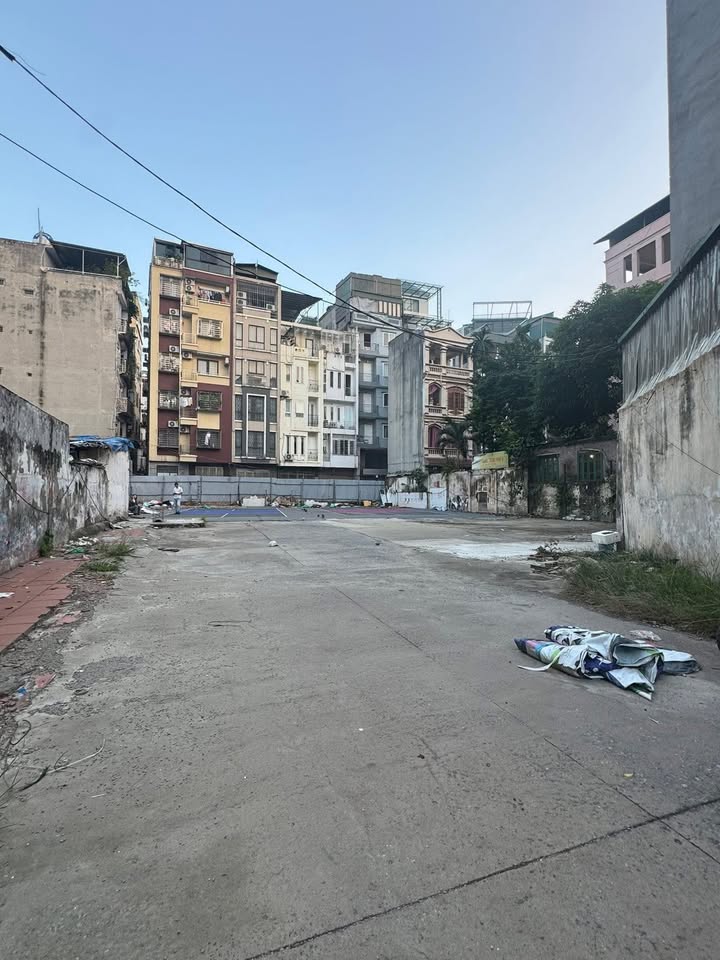 FrontHouse Trần Duy Hưng Cầu Giấy 950m² giá 510 tỷ - Xây tòa Building 10 tầng cực đẹp!