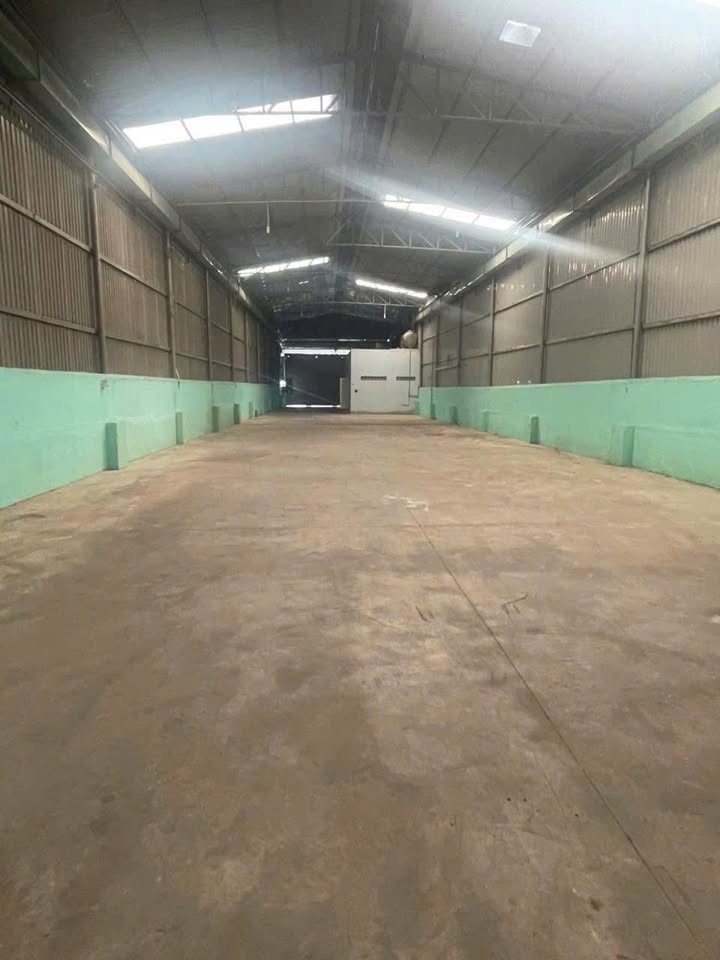 Cho thuê xưởng Uyên Hưng, Tân Uyên 700m² - Giá chỉ 25 triệu/tháng!