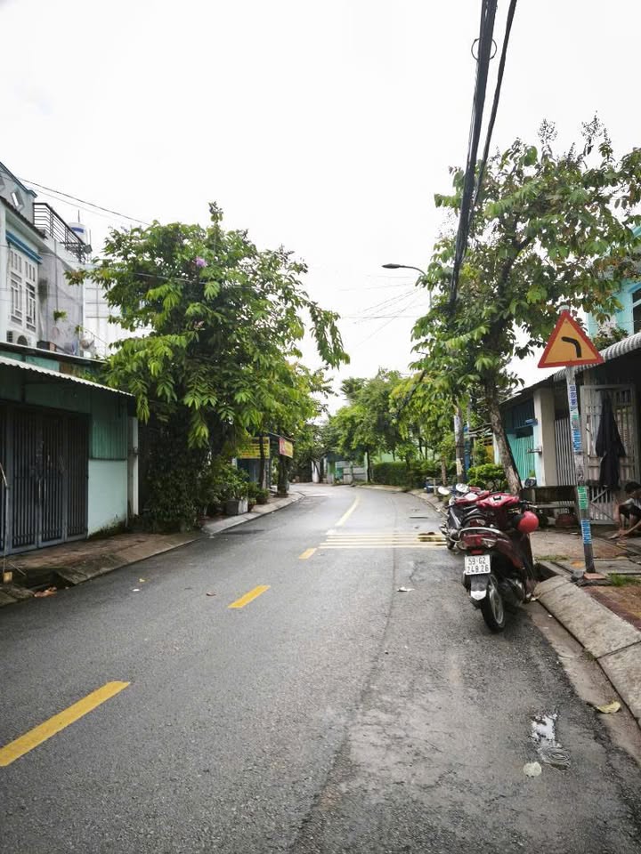 Đất thổ cư xã Tân Xuân Hóc Môn 197m² giá 14.5 tỷ - Tiềm năng đầu tư cao!