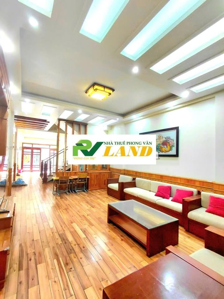 Cho thuê nhà 4 tầng Đường Vòng Vạn Mỹ, Hải Phòng, 75m² - Nhà đẹp, ô tô đỗ cửa!