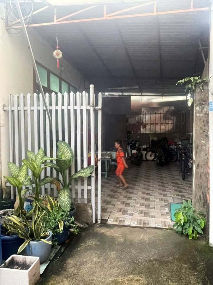 Nhà cấp 4 Phú Mỹ, Bình Dương 140m² giá 2.25 tỷ - Thương lượng ngay!