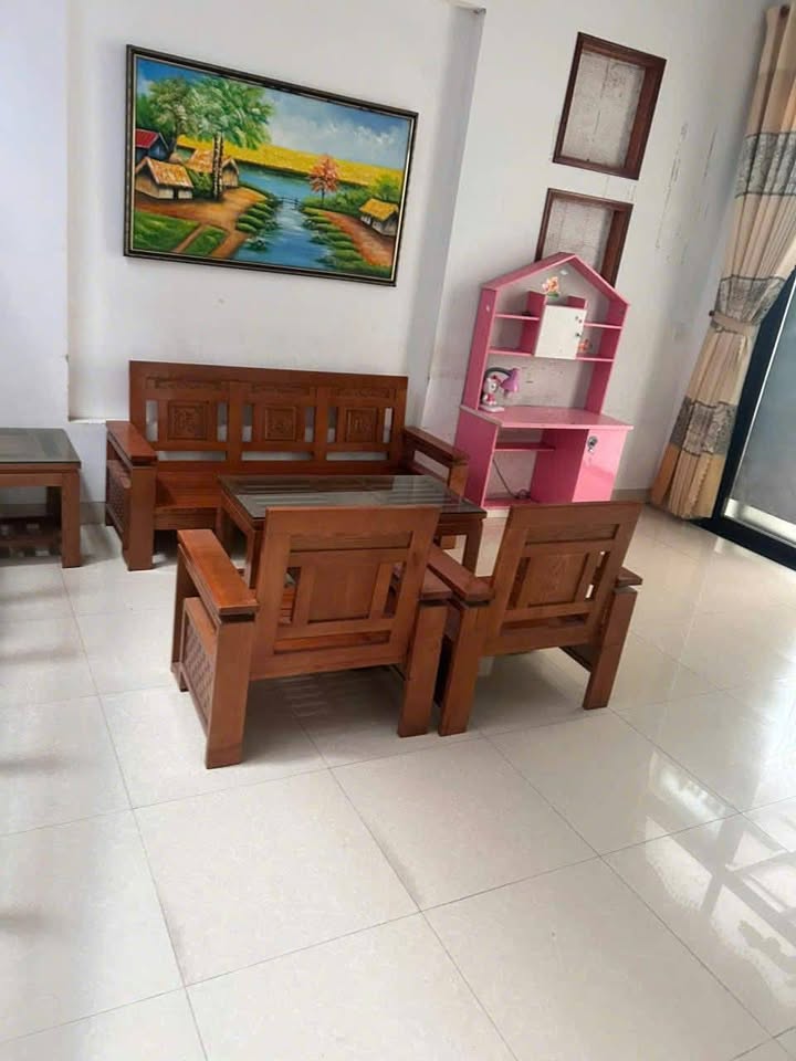 Nhà cho thuê tầng 1 đường Huỳnh Ngọc Đủ, Đà Nẵng 80m² - Nội thất đầy đủ, giá chỉ 6.5 triệu!