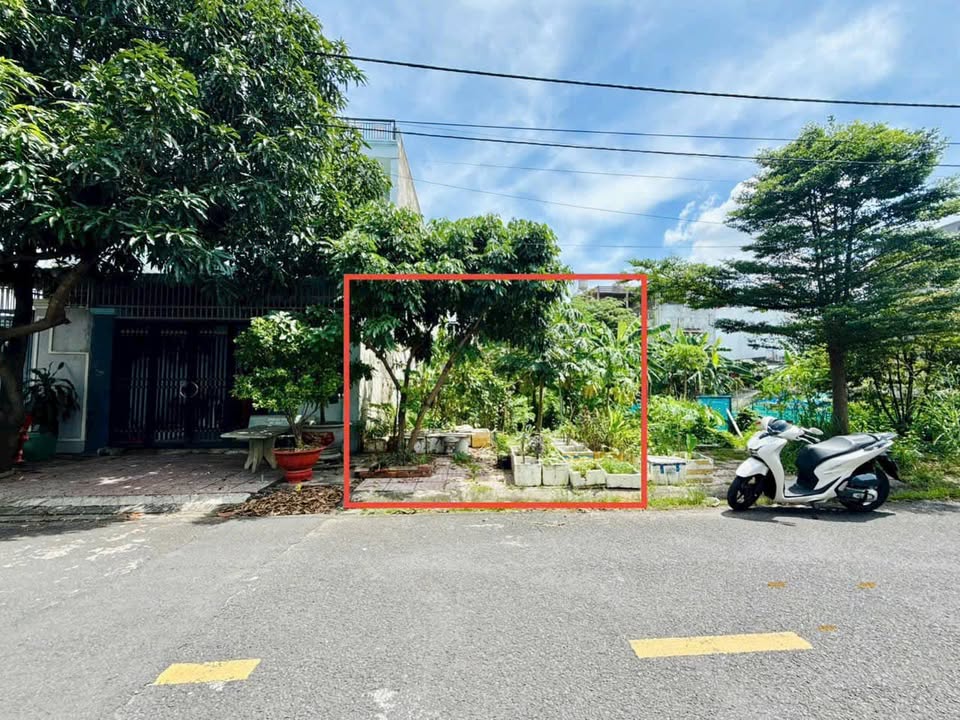 Đất nền Tân Đông Hiệp 110m² giá 3.5 tỷ - Hướng Tây, sổ hồng đầy đủ!