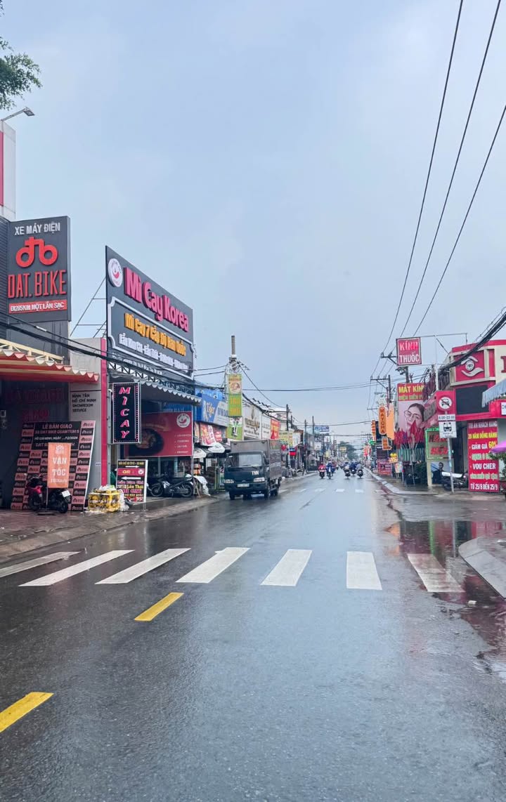 Nhà mặt tiền Quách Điêu, Vĩnh Lộc A 180m² giá 16.5 tỷ - Vị trí kinh doanh đắc địa!