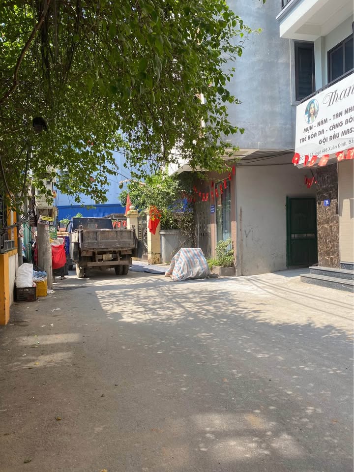 Đất vàng 205m² tại Xuân Đỉnh, giá 38.8 tỷ - Đầu tư sinh lời tuyệt vời!