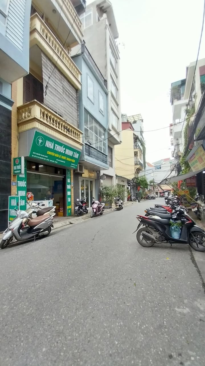 Đất Ngọc Thụy, Long Biên 60m² giá thỏa thuận - Kinh doanh sầm uất!