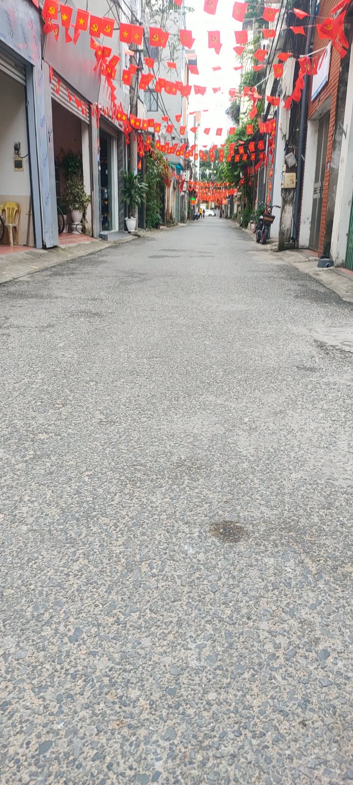 Đất lô góc Việt Hưng Long Biên 78m² giá chỉ 10.53 tỷ - Pháp lý chuẩn, ô tô vào tận nơi!