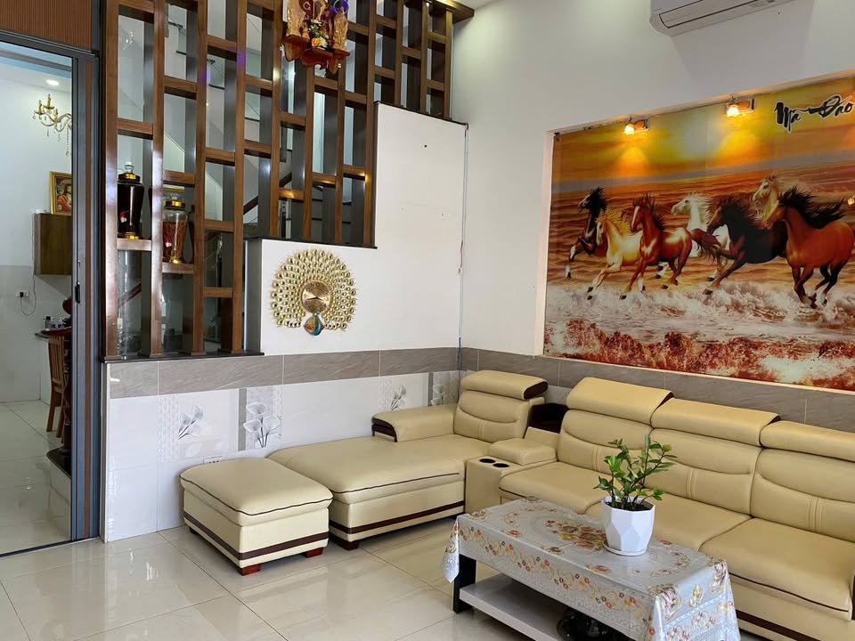 Nhà mặt tiền kinh doanh tại Bình Chuẩn, 85m² chỉ 3.45 tỷ - Cơ hội vàng không thể bỏ lỡ!