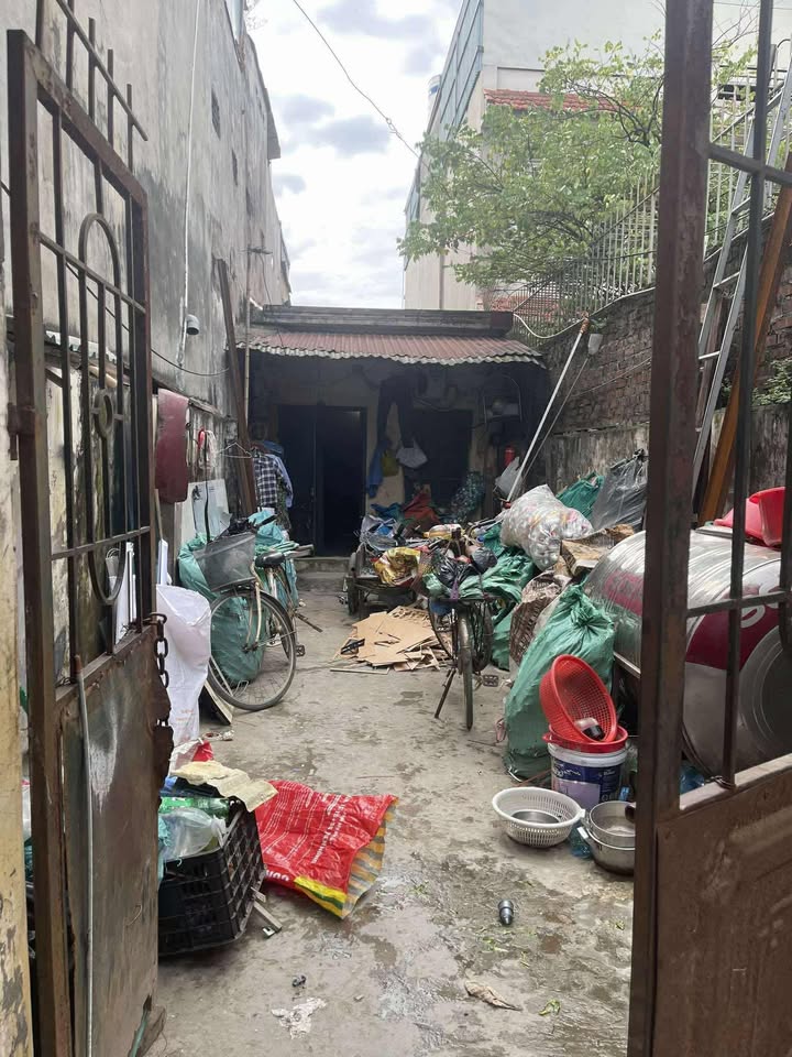 Đất phố Định Công Hạ, quận Hoàng Mai 102m² giá 2.68 tỷ - Sổ đỏ chính chủ, thương lượng tốt!