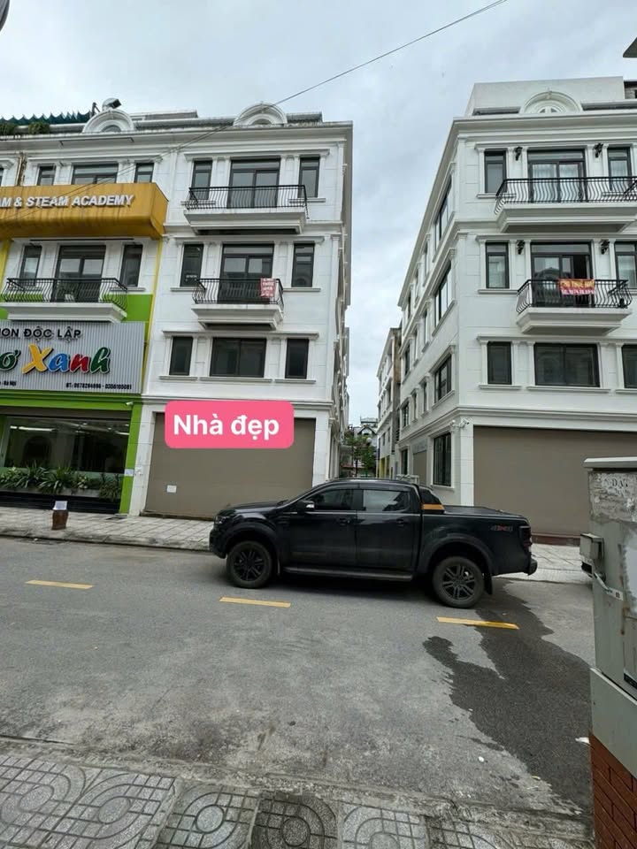 Nhà đẹp Trâu Quỳ, Gia Lâm 84m² giá 22 tỷ - Căn góc, tiện ích tuyệt vời!