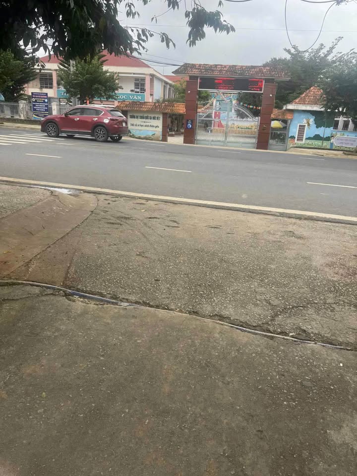 Bán đất trung tâm phường Langbiang, Đà Lạt 150m² giá 2,1 tỷ - Tiện ích đầy đủ!