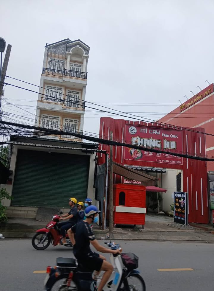 Nhà mặt tiền kinh doanh Phan Văn Hớn 130m² giá 11.25 tỷ - Đầu tư sinh lời ngay!