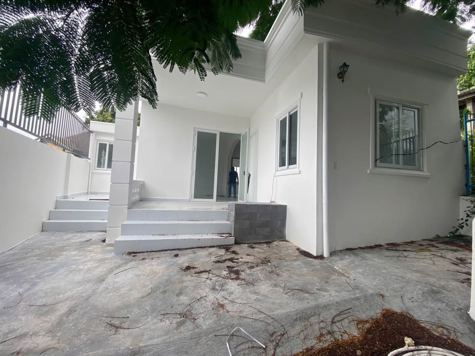 Nhà cho thuê gần biển Hòn Chồng, Nha Trang 100m² - Không khí trong lành, yên tĩnh!