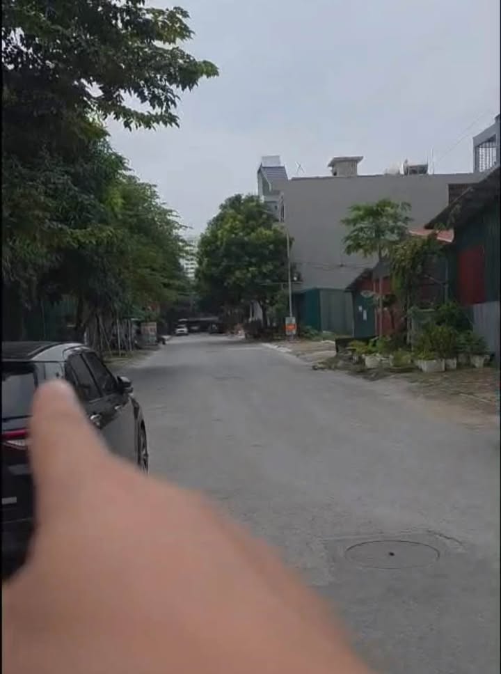 Bán gấp FrontHouse mặt phố Ngô Từ, Lam Sơn 42.8m² giá 1.6 tỷ - Kinh doanh sầm uất!