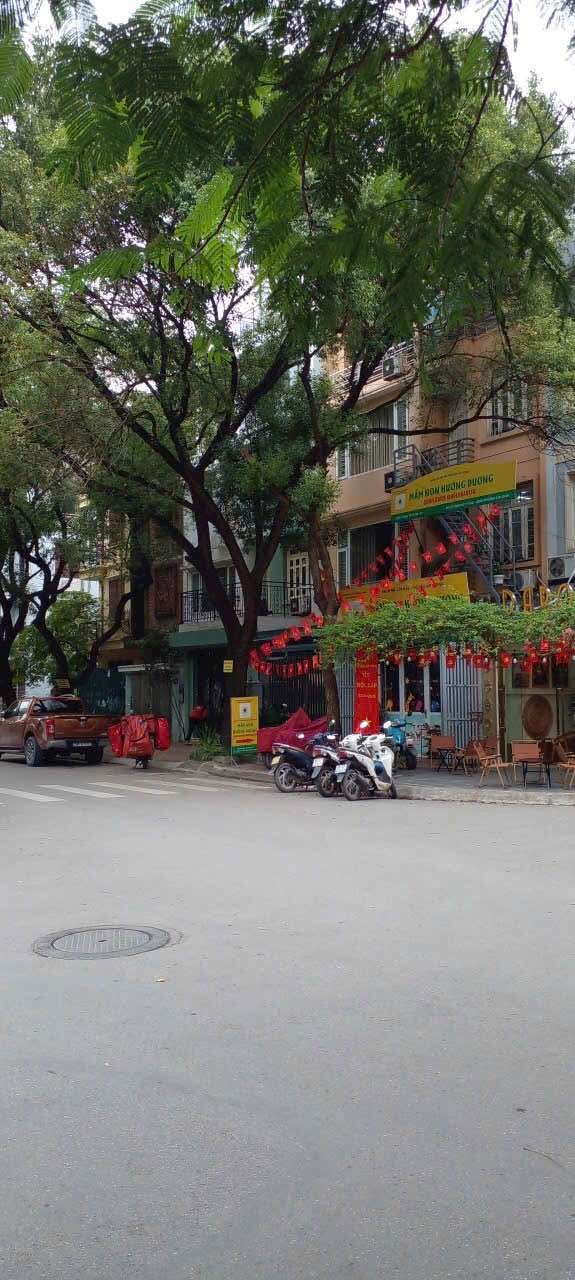 Nhà phố Văn Quán Hà Đông 85m² giá 22 tỷ - Kinh doanh đa ngành lý tưởng!