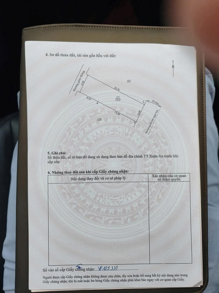 Bán đất tặng nhà 3 tầng tại Thị trấn Xuân An 123m² giá 4.8 tỷ - Cơ hội sở hữu ngay!
