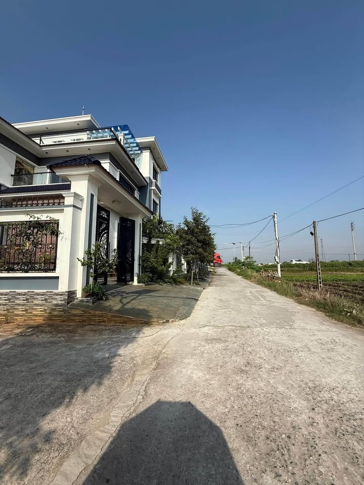 Đất Vũ Thư 90m² giá 1 tỷ - Mặt tiền đẹp, pháp lý chuẩn!