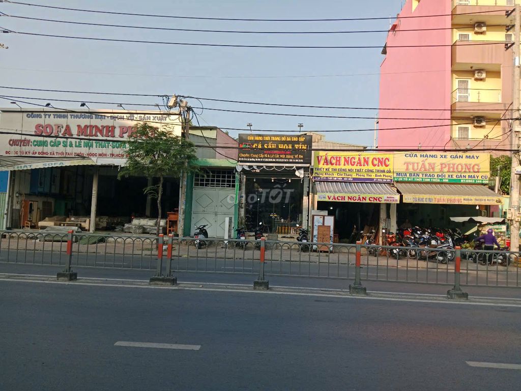 Nhà mặt tiền Tô Ký, Hóc Môn 297m² giá 23.9 tỷ - Vị trí đắc địa, thuận tiện kinh doanh!