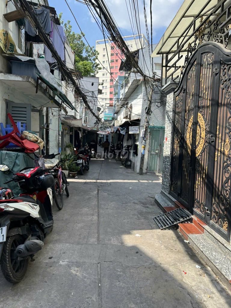 Nhà phố Tám Danh, Quận 8, 40m² giá 6.6 tỷ - Chính chủ bán gấp!