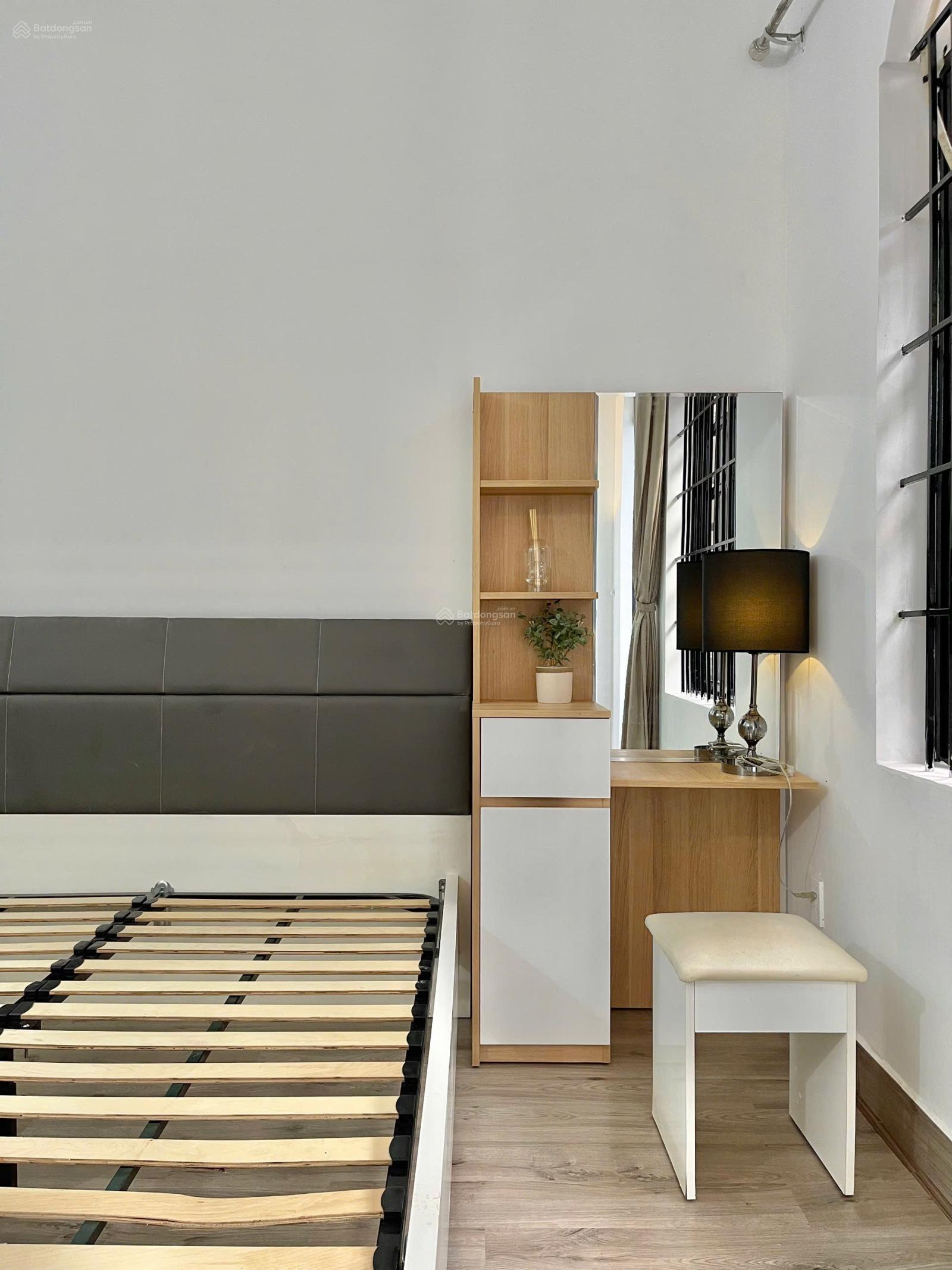 Căn hộ dịch vụ 1PN tách bếp tại 69 Nguyễn Gia Trí 27m² giá 9.3 triệu - Sẵn sàng vào ở ngay!