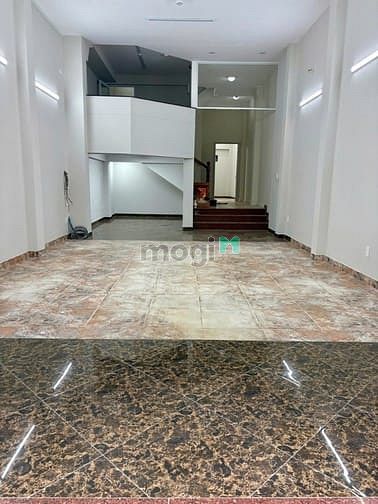Nhà nguyên căn cho thuê tại 6/1A Lữ Gia, Quận 11 - Diện tích 540m², Giá chỉ 36 triệu/tháng!