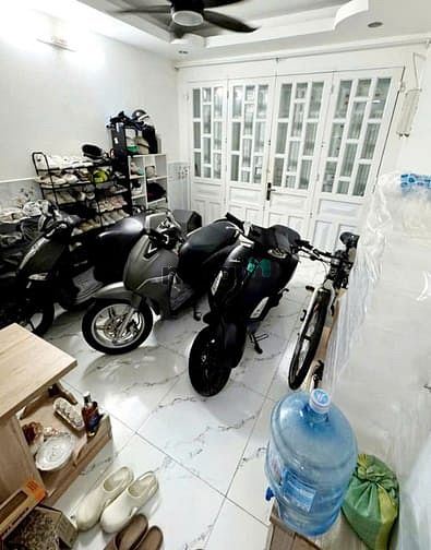 Nhà nguyên căn cho thuê tại 528/28A Điện Biên Phủ, Quận 10 - Diện tích 160m², giá chỉ 16 triệu/tháng!