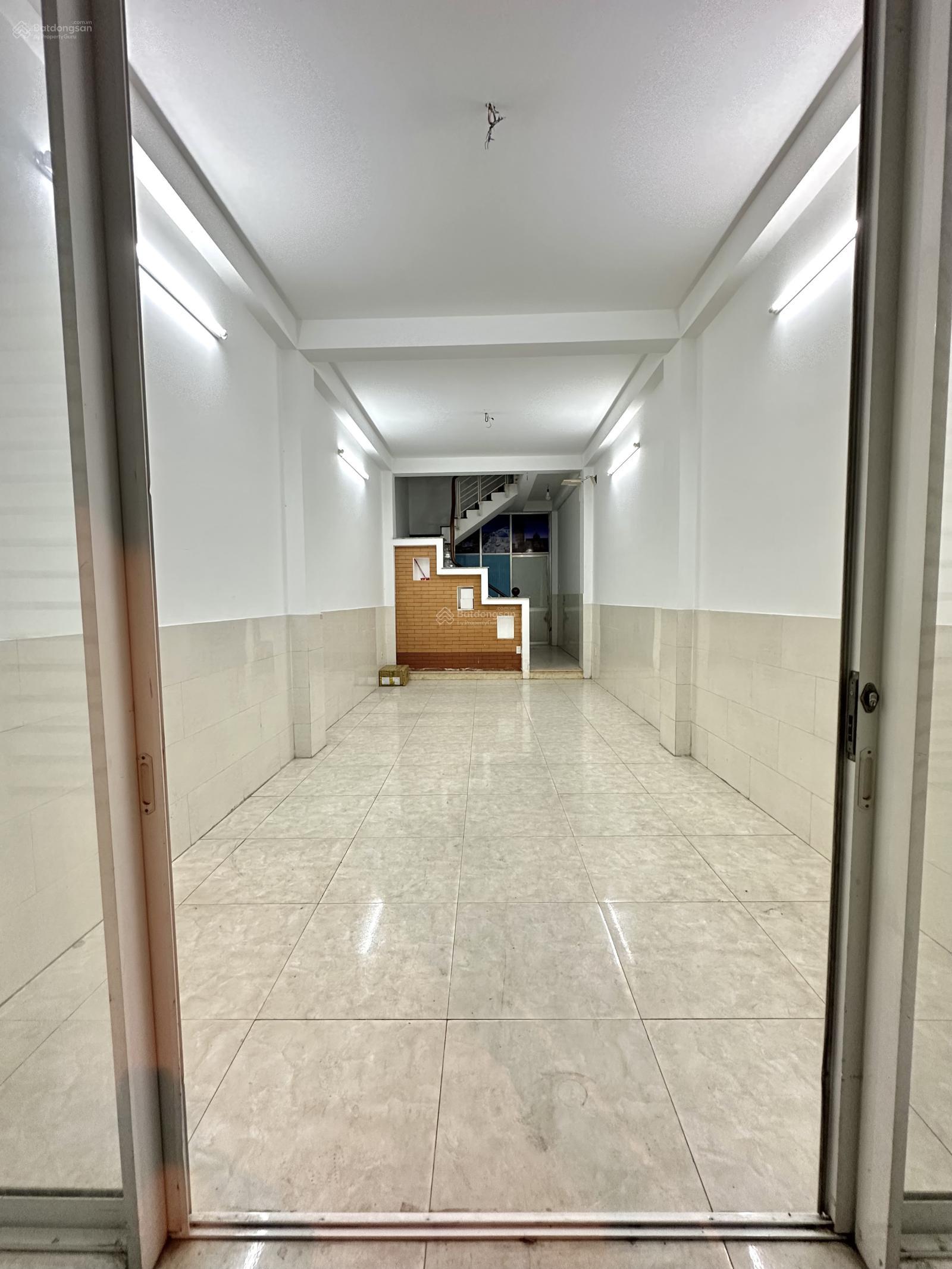 Nhà nguyên căn cho thuê tại Nguyễn Hữu Cảnh, Bình Thạnh - 60m², 4 tầng, giá 38 triệu/tháng