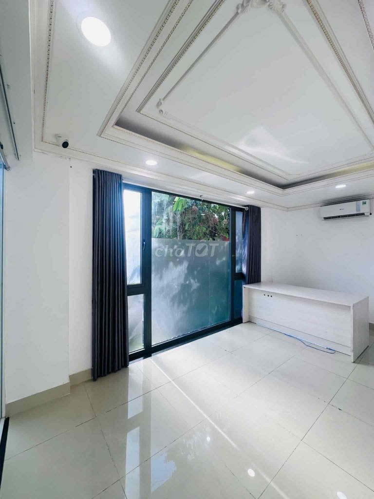 Cho thuê mặt bằng ngay gốc đường số 34 và 77 Tân Quy 35m² - Phù hợp làm văn phòng, spa!