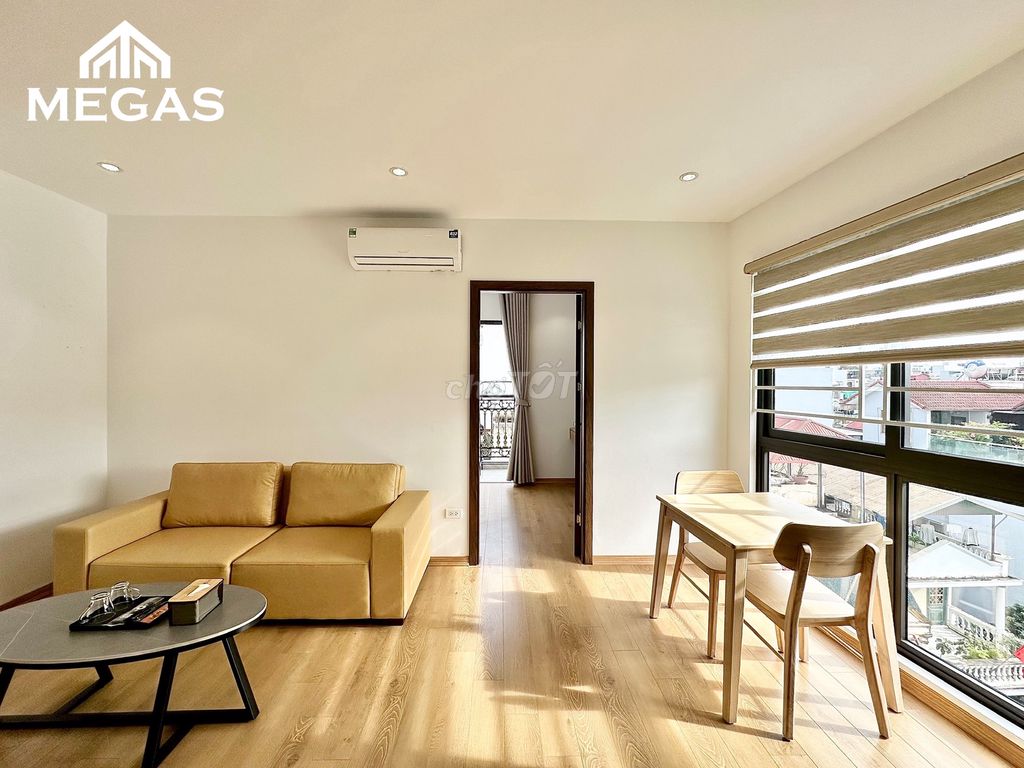 Căn hộ studio 1N1K ngay Hồ Tây, 70m² chỉ 8.5 triệu - Sẵn sàng vào ở!