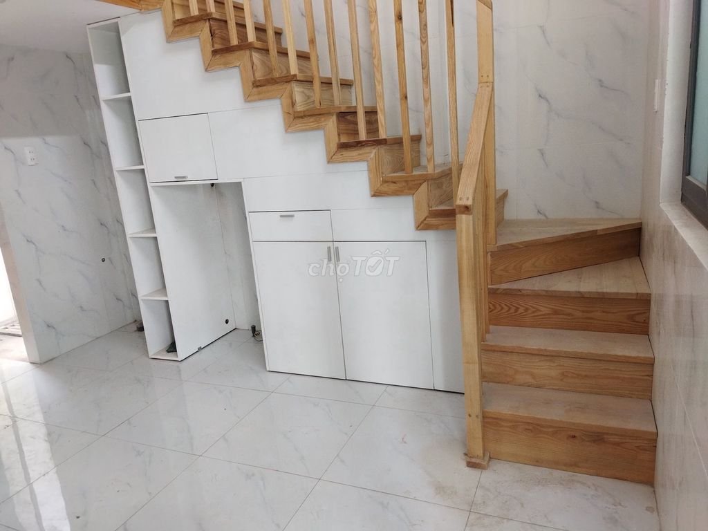 Phòng cho thuê tại Lê Văn Quới, Bình Tân 20m² giá 5.9 triệu - Đầy đủ tiện nghi miễn phí