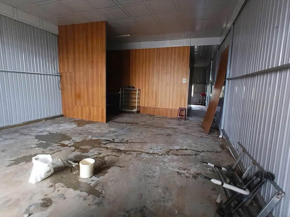 Nhà Đa Phú 75m² giá 1.1 tỷ - Hướng Đông Nam, tiện nghi đầy đủ!