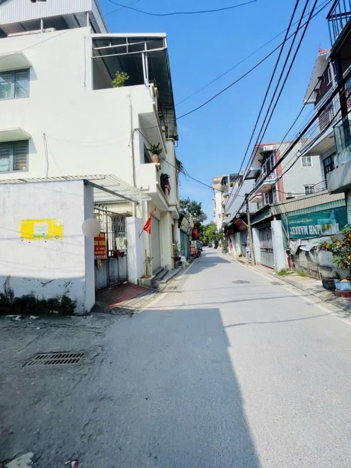 Đất nền Trường Lâm, Đức Giang 60m² giá thỏa thuận - Tiềm năng đầu tư lớn!