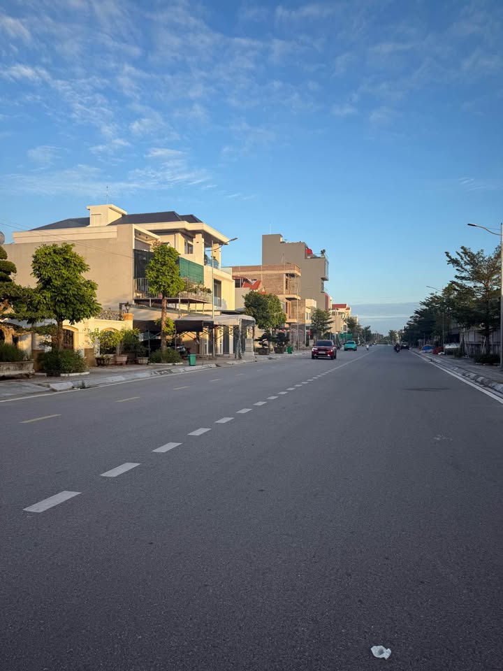 Đất nền khu phố 3, phường Hải Hoà, thành phố Móng Cái 90m² giá 3 tỷ - Đầu tư sinh lời ngay!