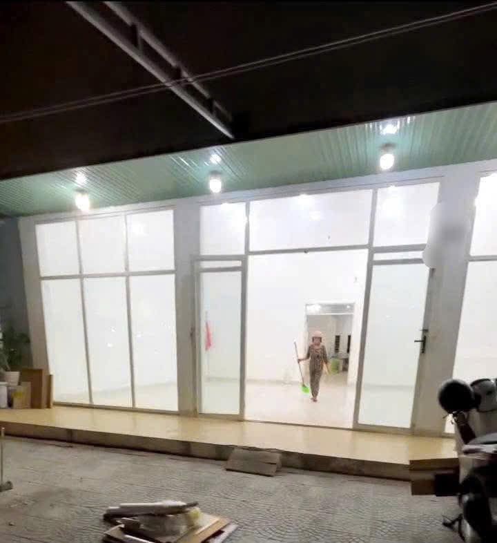 Cho thuê mặt bằng cấp 4 đường Lê Quảng Chí, Hòa Xuân 200m² - Thích hợp kinh doanh mọi loại hình!