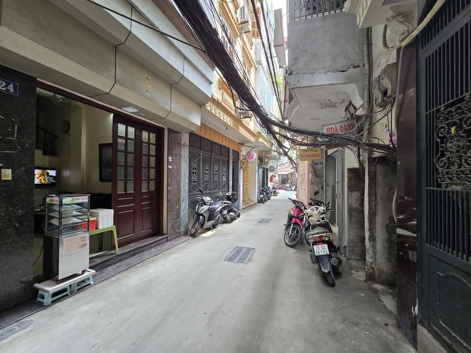 Nhà riêng Ngõ Quỳnh, Bạch Mai 61m² giá 14.8 tỷ - Đầu tư sinh lời ngay!