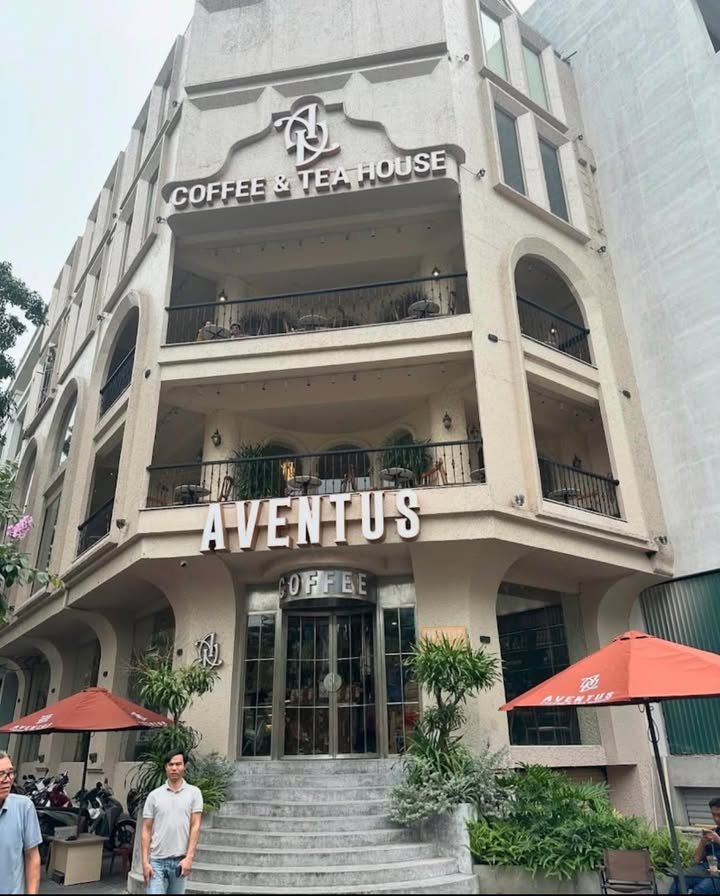 Cho thuê FrontHouse mặt phố Trần Thái Tông 1200m² - Khu ăn uống sầm uất quận Cầu Giấy!