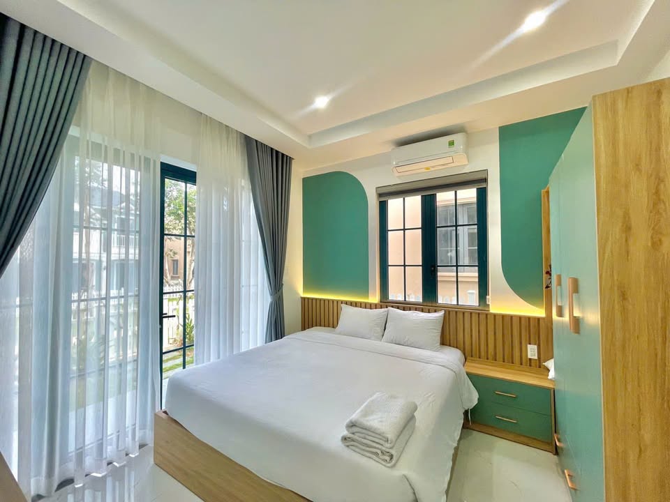 Biệt thự Song Lập Novaworld Phan Thiết 160m² giá 5.5 tỷ - Full nội thất, nhận nhà ngay!