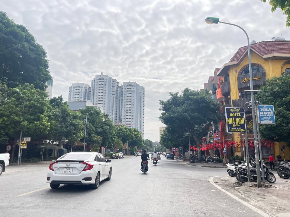 Townhouse Liền kề Làng Việt Kiều, Mỗ Lao 54m² giá thỏa thuận - Kinh doanh sầm uất!