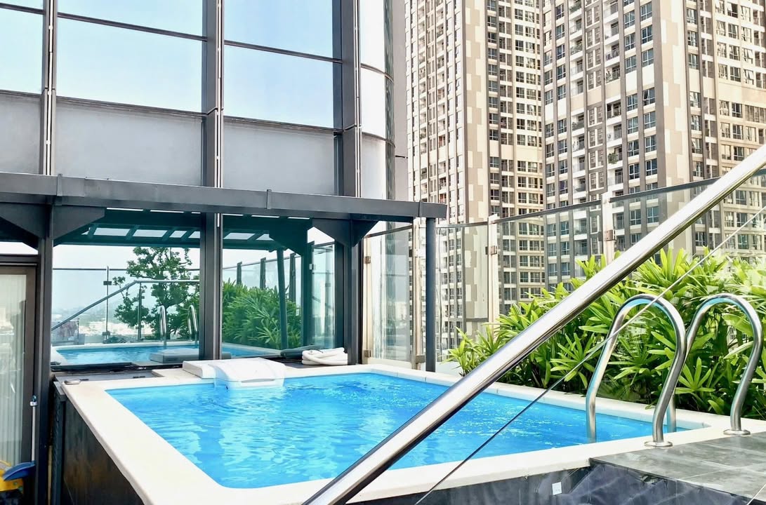 Townhouse Vinhomes Central Park Bình Thạnh 248m² giá 55 tỷ - Bàn giao full nội thất!