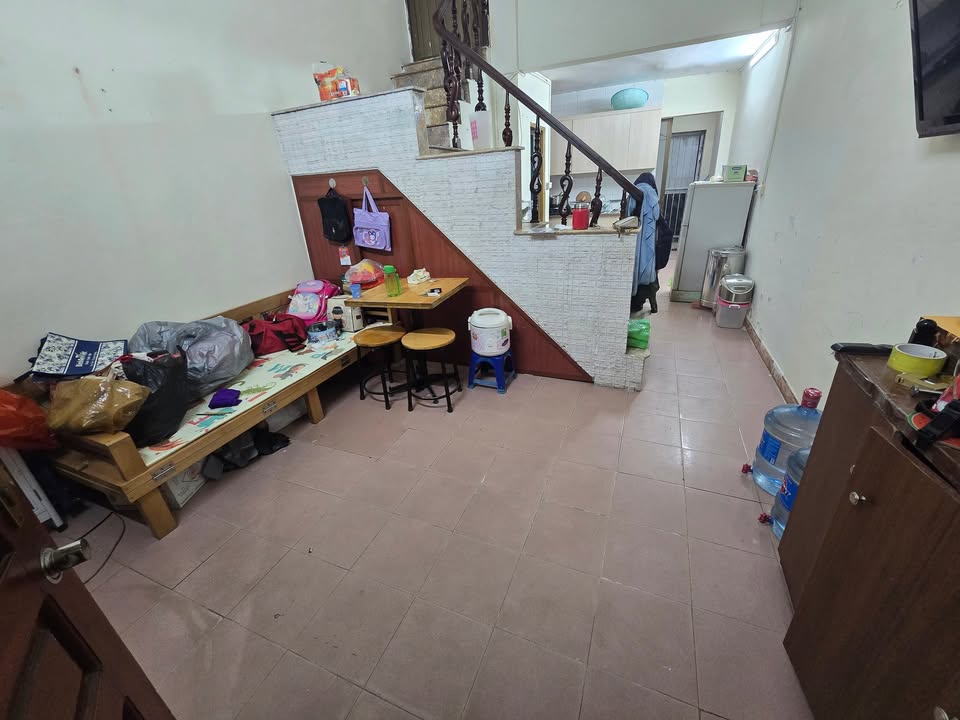 Nhà riêng cho thuê tại 75 Phố Viên, Bắc Từ Liêm - Giá 5.5 triệu/tháng - Phù hợp gia đình!