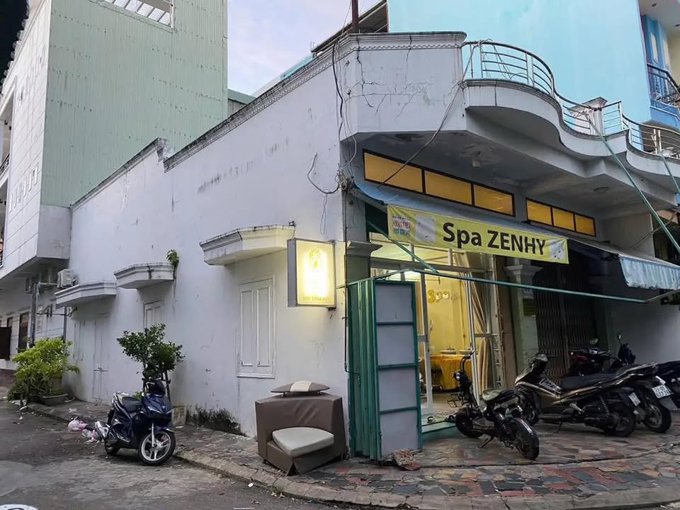 Nhà ôm góc 2 mặt tiền Đặng Trần Côn, Quy Nhơn 116m² giá 7.6 tỷ - Tiềm năng sinh lời cao!