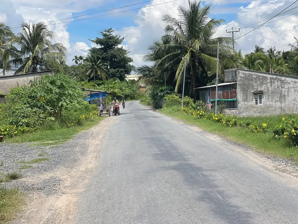 Đất nền Tân Thạnh, Long Phú 97663m² giá 1.95 tỷ - Vị trí đắc địa gần trường học!