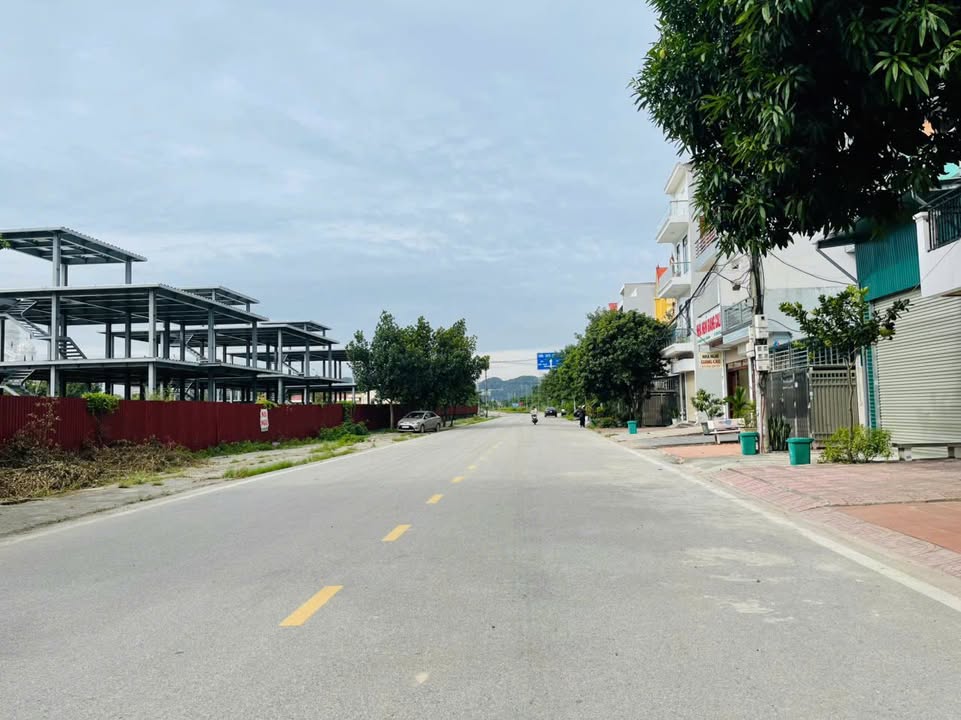 Đất Biệt Thự Hoa Hậu Ninh Khang 400m² giá 8 tỷ - Vị trí cực phẩm gần Ecopark!