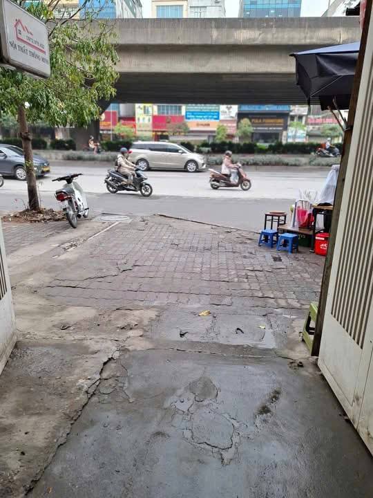 Cho thuê mặt bằng kinh doanh tại Nguyễn Xiển, Thanh Xuân – Giá 13 triệu/tháng